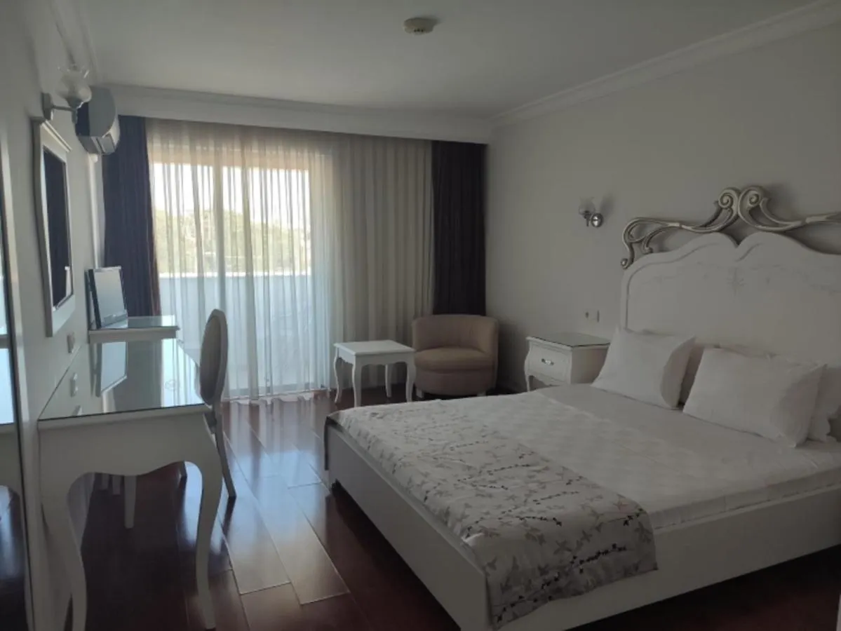 Sentinus Beach Hotel Kuşadası